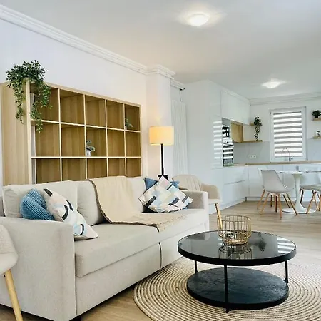Dendro Apartment-free Parking كلوج-نابوكا