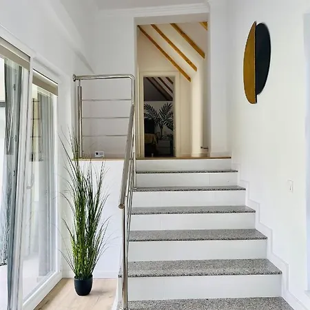 Dendro Apartment-free Parking كلوج-نابوكا