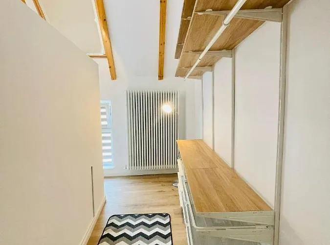 Dendro Apartment-free Parking *